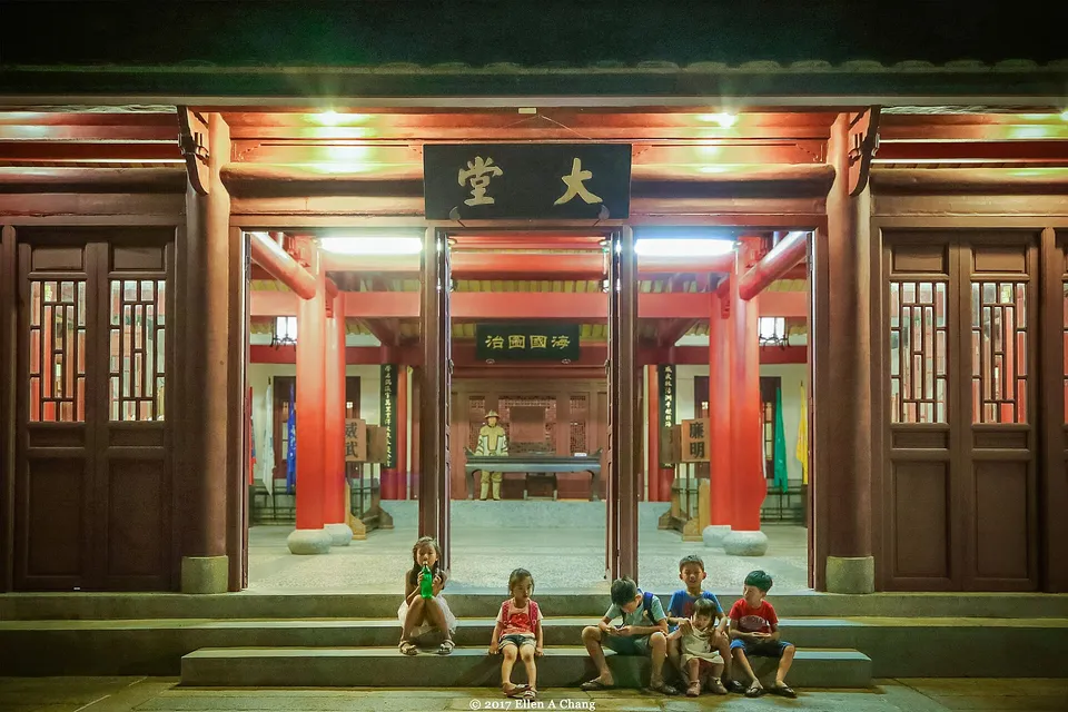 Two-hour Houpu heritage walk